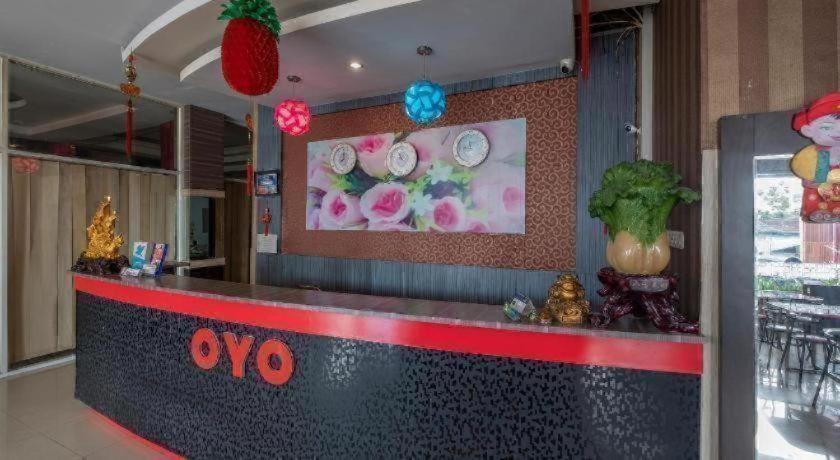 Hotel Permata Makassar Buitenkant foto